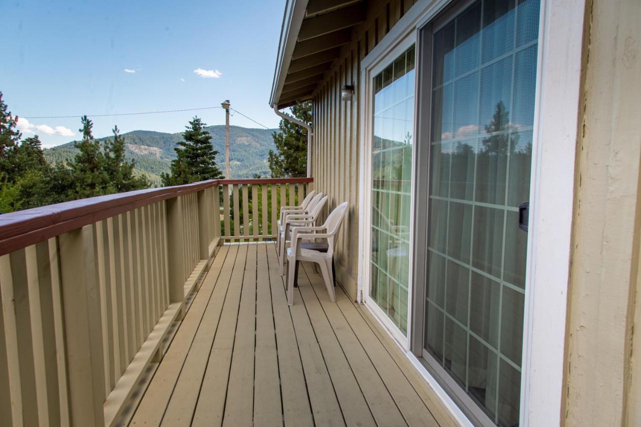 Swiss Holiday Lodge Mount Shasta Exterior photo